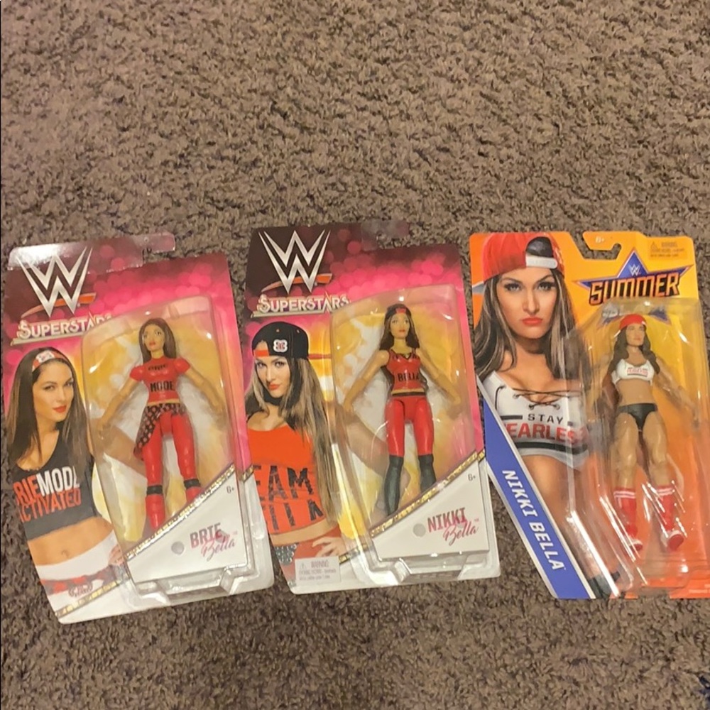 WWESuperstars Nikki&Brie & Nikki Bella SummerSlam